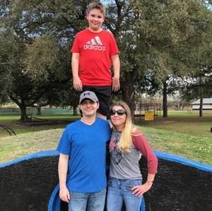 Meet your Posher, Todd